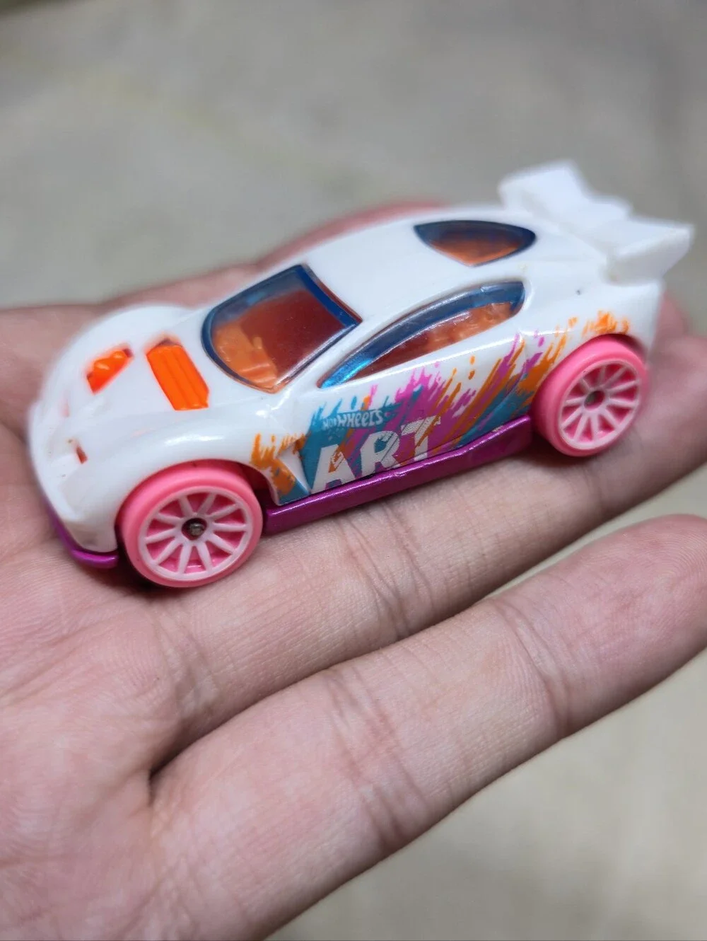 Mattel Hot Wheels Synkro Syncro 2014 2015 White Acceleracer